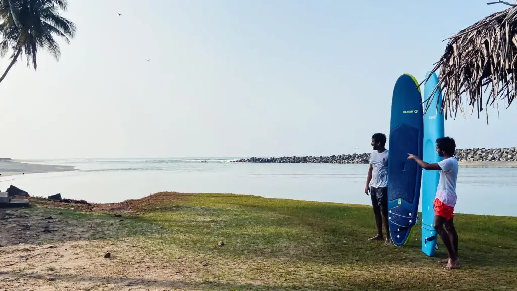 Surfing lessons in Varkala